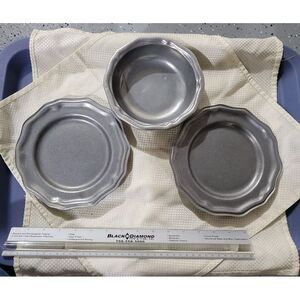 Carson 6.5" Pewter Bowl Scalloped Round Freeport PA USA Vintage . Also , 2 -...